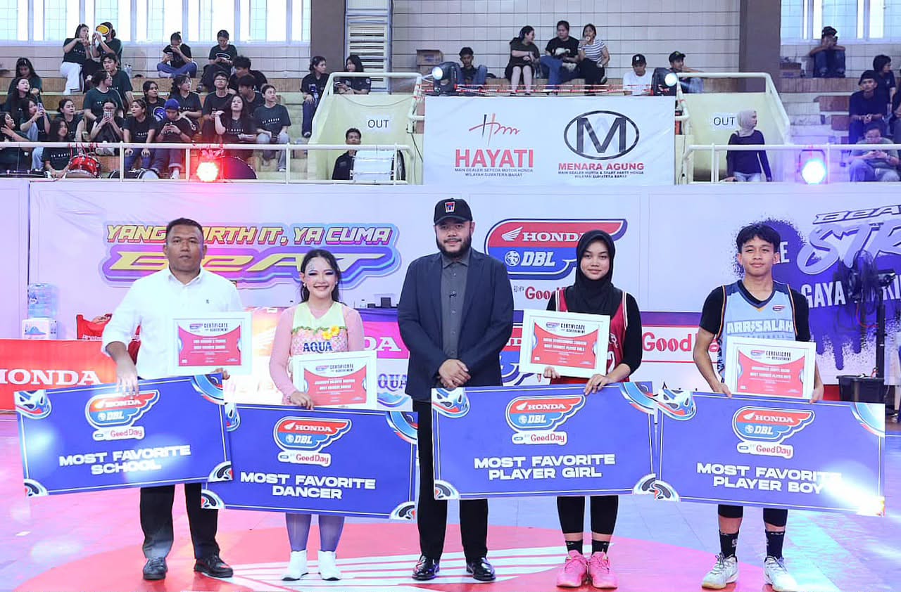SMAN 2 Bukittinggi Hentikan Dominasi Don Bosco, Juara Honda DBL 2026 Sumatera Barat