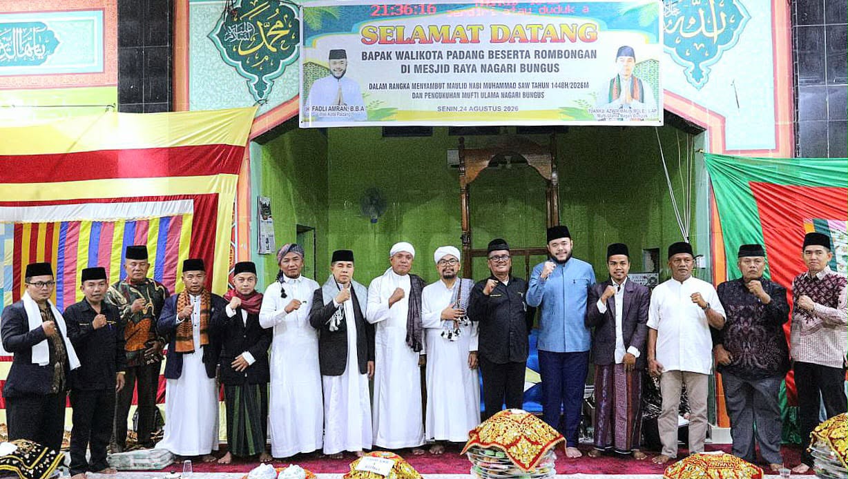 Maulid Nabi di Bungus, Mufti Ulama Nagari Dikukuhkan untuk Perkuat Moral Generasi Muda