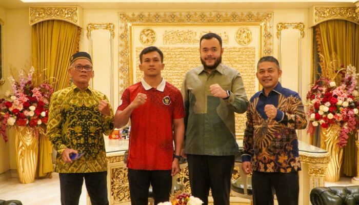 Gilang Ilhaza, Pegulat Padang yang Siap Harumkan Indonesia di Asian Games 2026