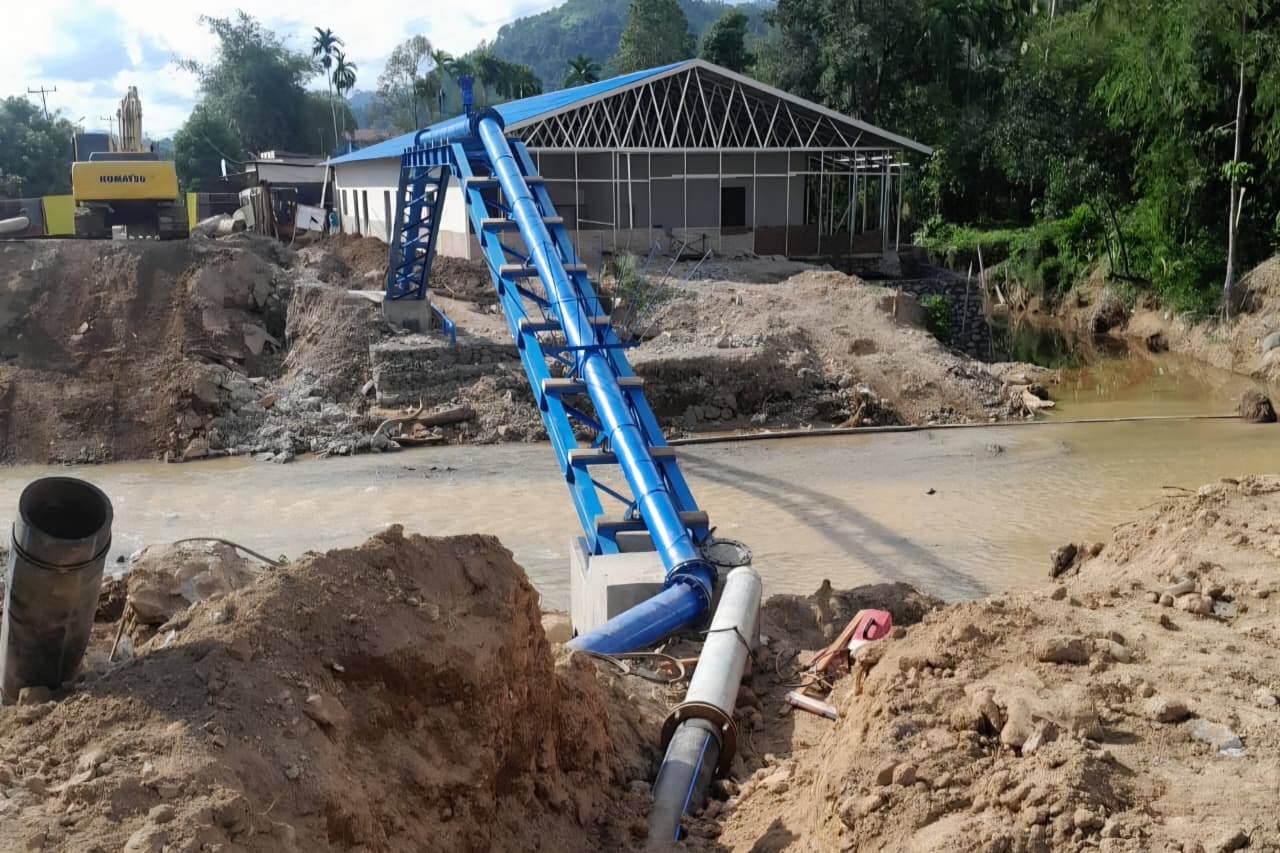 Pipa Ditertibkan di Jembatan Kampung Tanjung, Sejumlah Wilayah Kuranji Berpotensi Gangguan Air