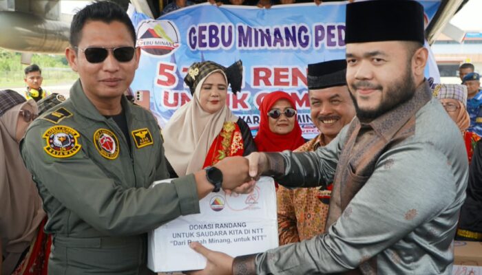Gebu Minang Kirim 3,6 Ton Rendang untuk Korban Gempa NTT, Target Capai 5 Ton