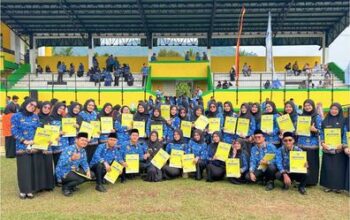 Kado Manis HUT RI ke-81: 31 CPNS Solok Selatan Resmi Terima SK PNS di GOR Rimbo Tangah