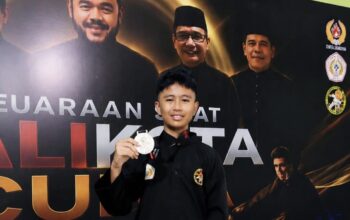 Borong Medali! 8 Pendekar Muda SMPN 2 Padang Sukses Taklukkan Kejuaraan Karate dan Silat
