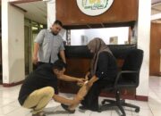 Kaki Palsu dari UPZ BAZNAS Semen Padang Kembalikan Harapan Rahma untuk Mandiri