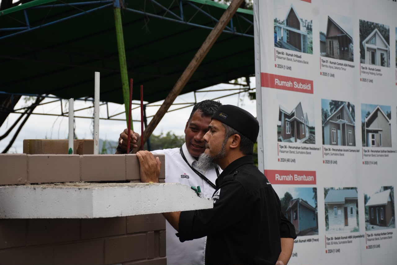 Akademisi Unand Uji SEPABLOCK Semen Padang: Dinding Kokoh, Praktis dan Presisi