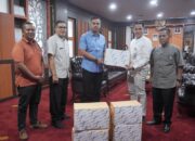 Sijunjung Diselimuti Kabut Asap, Bank Nagari Serahkan Bantuan 5.000 Masker