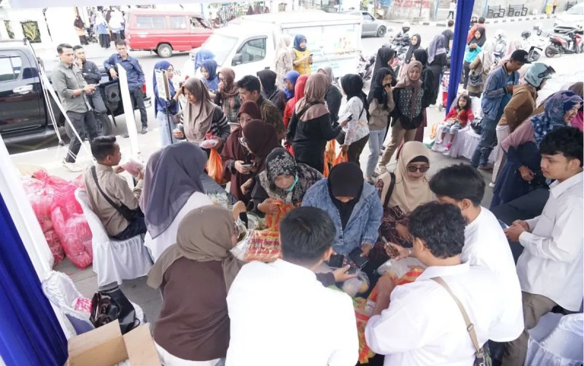 GPM Bukittinggi Diserbu Warga, Beras 10 Kg Rp154 Ribu dan Minyak Goreng Rp15 Ribu
