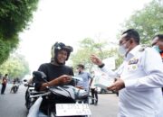 2.589 Warga Terserang ISPA, Bupati Eka Putra Bagikan Masker dan Siapkan Posko Kesehatan
