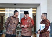 Gubernur Mahyeldi Tawarkan Proyek Strategis Sumbar Rp5,35 Triliun kepada Danantara
