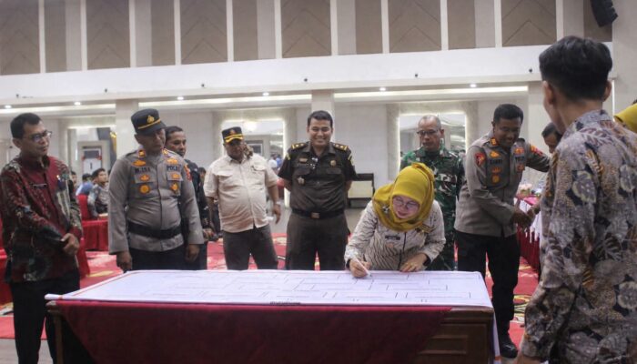 Cegah Karhutla Meluas, Bupati Annisa Larang Warga Buka Lahan dengan Membakar