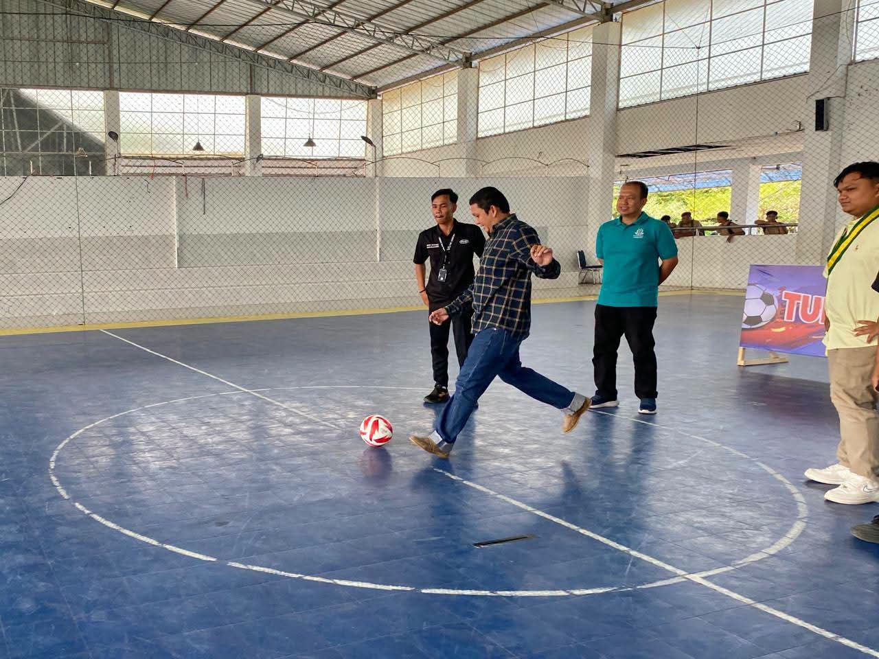 24 Tim Futsal SMA Berebut Piala Bupati di AMPB Cup 2 Pasaman Barat