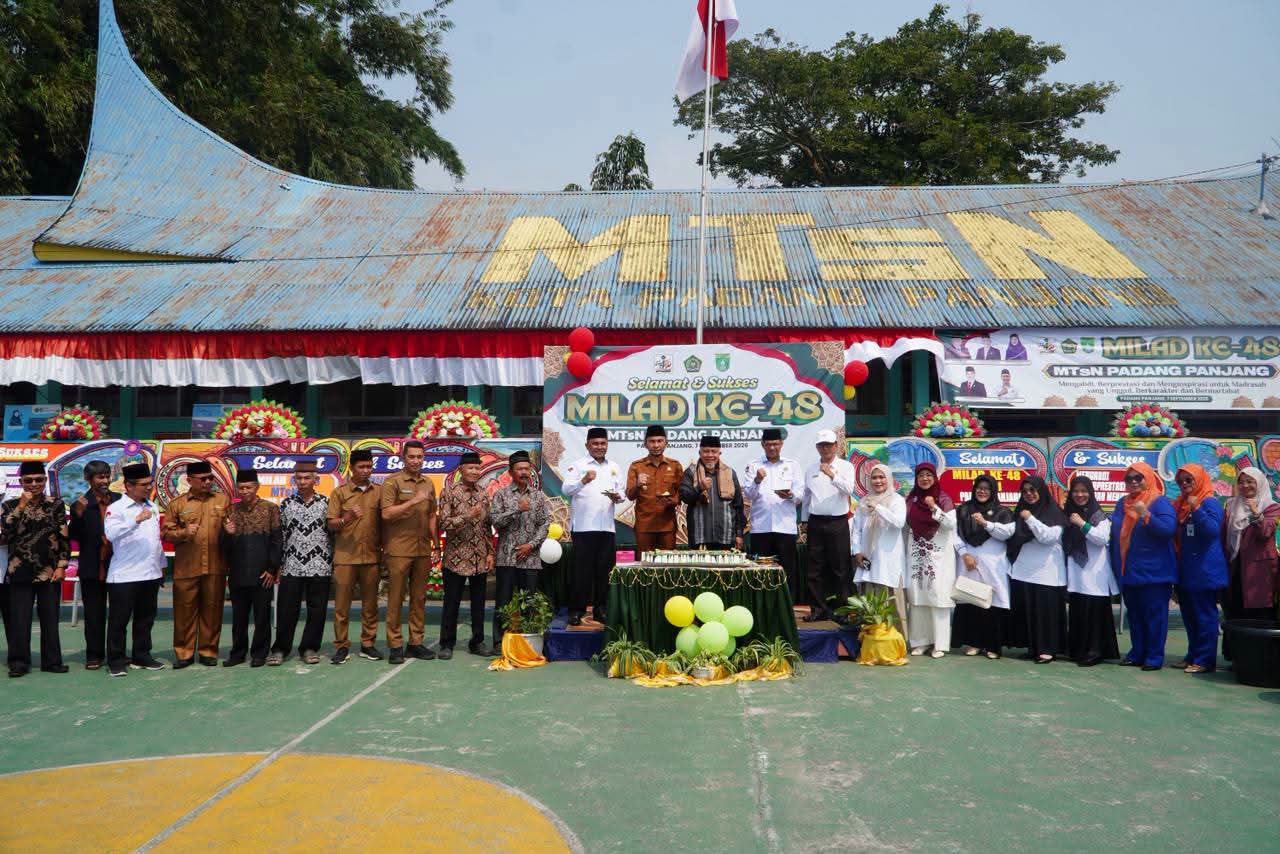 Milad ke-48 MTsN Padang Panjang, Pemko Tegaskan Komitmen Majukan Pendidikan
