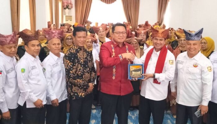 105 Perantau IKM Bengkulu Jelajahi Tanah Datar, Pacu Jawi hingga Alua Katentong Memukau