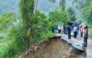 Hujan Lebat Picu Longsor, Jalan Provinsi di Palembayan Lumpuh Total