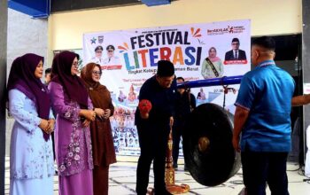 Festival Literasi Pasbar 2026: M. Ihpan Dorong Generasi Muda Kritis, Kreatif dan Berdaya Saing