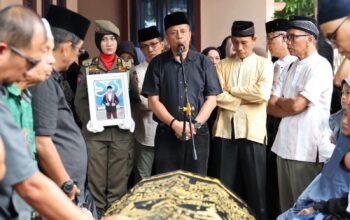 Hujan Iringi Kepergian Yasril, Kadisnakerin Payakumbuh Berpulang Setelah 36 Tahun Mengabdi