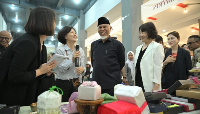 Budaya Korea dan Minang Berpadu di Padang, Mahyeldi Dorong Kerja Sama Sister City