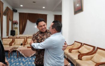 Wamen P2MI Kunjungi Tanah Datar, Eka Putra Dorong Perlindungan Pekerja Migran