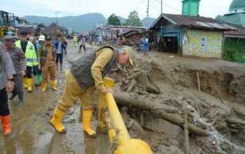 Galodo Lumpuhkan Pusat Pemerintahan Kabupaten Solok, 12 Kantor OPD Rusak Berat, 1 Orang Masih Hilang