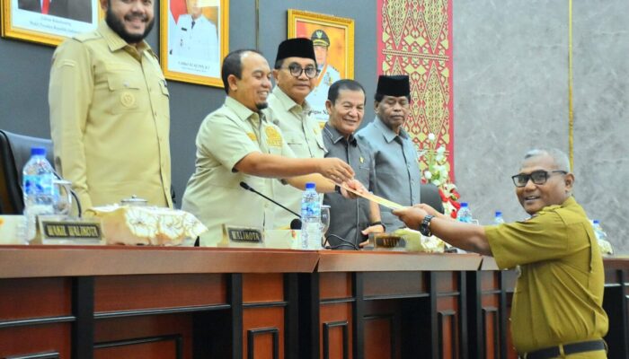 Fadly Amran Ajukan 3 Ranperda Strategis ke DPRD Padang, Bidik Investasi, Lapangan Kerja dan PAD