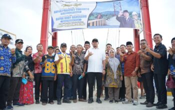 Andre Rosiade Kawal Aspirasi Warga Pessel, Jembatan Gantung Duku–Subarang Solok Rampung