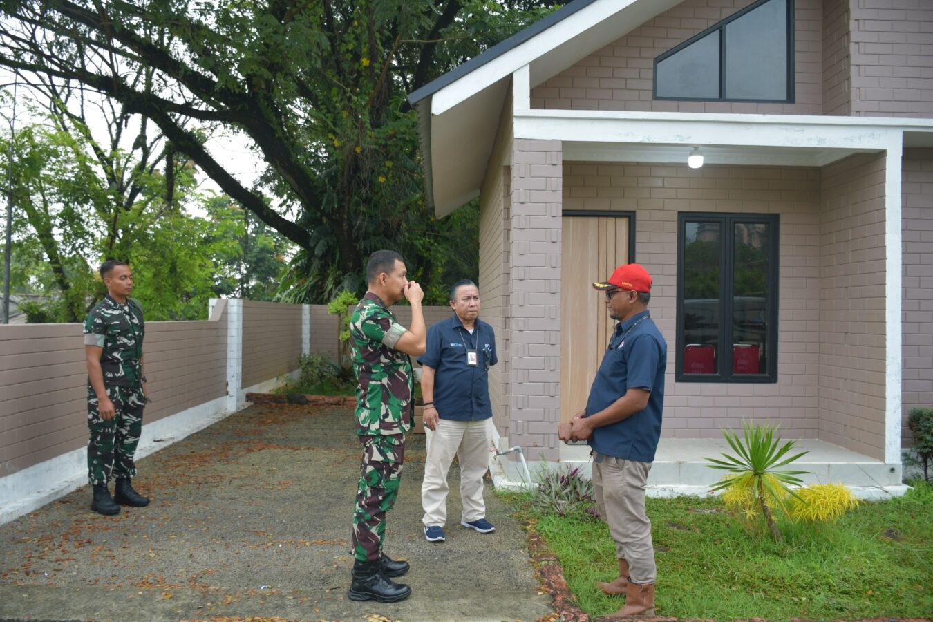 Dandim 0312/Padang Siap Kolaborasi dengan Semen Padang Manfaatkan SEPABLOCK