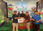 Petani Aur Malintang Sulap Kaliandra Jadi Pakan, Semen Padang Bantu Mesin Pencacah dan Pelet