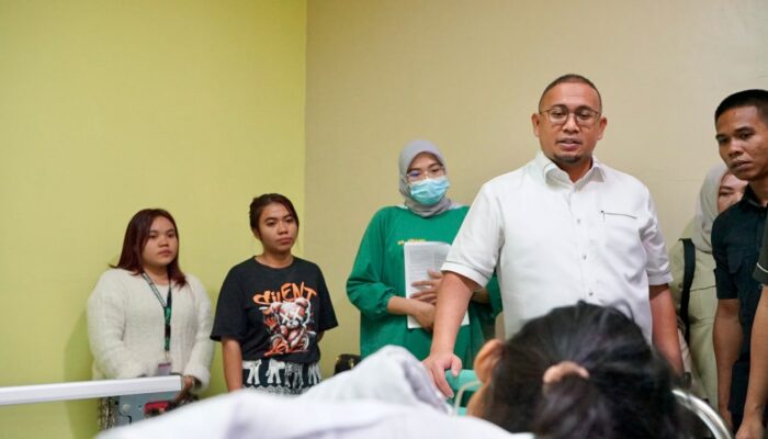 Andre Rosiade Bantu Pengobatan Salsabilla, Anak Penderita Penyakit Jantung di Padang