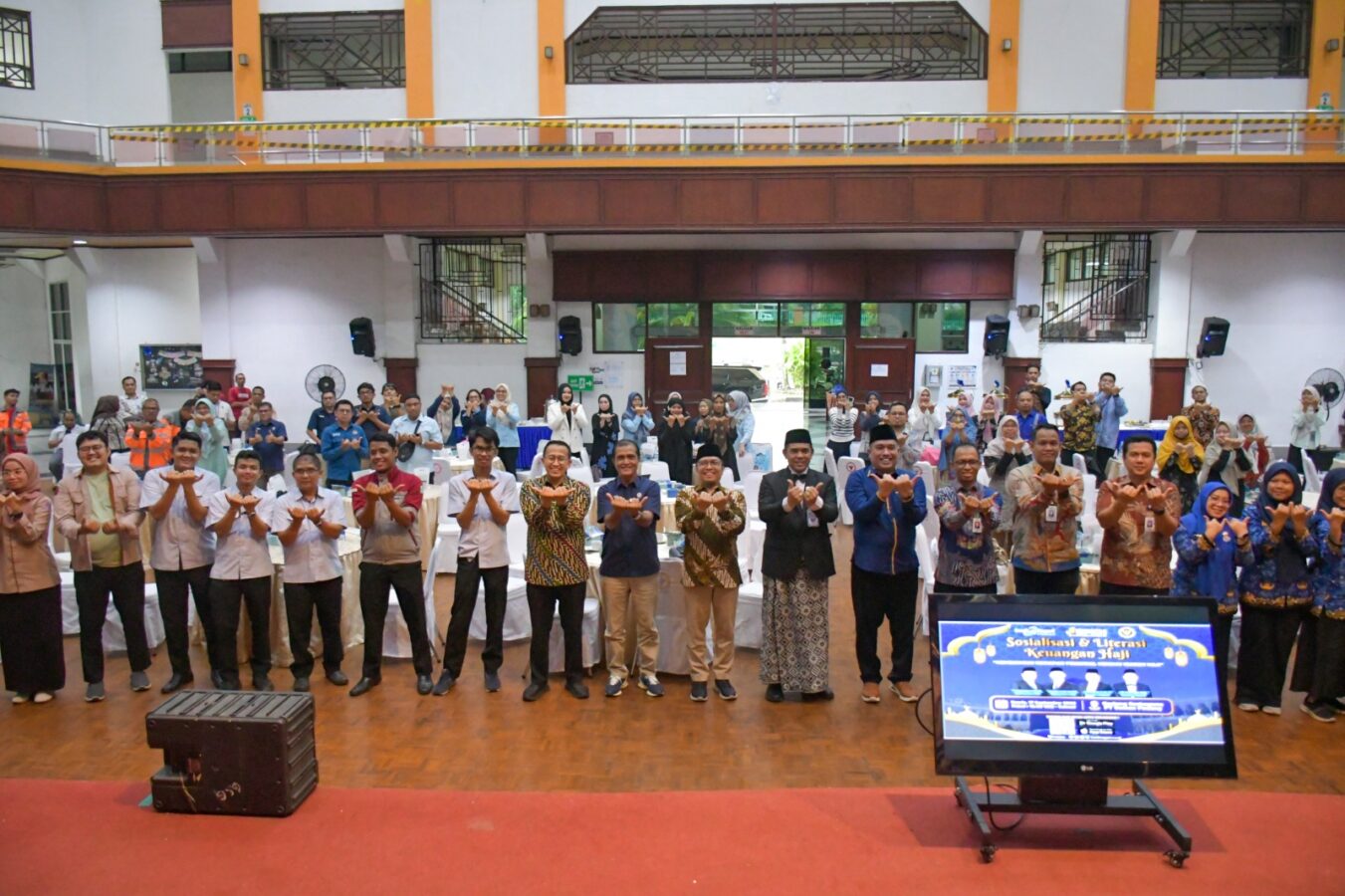 Rencanakan Haji Sejak Muda, Insan Semen Padang Group Dibekali Literasi Keuangan