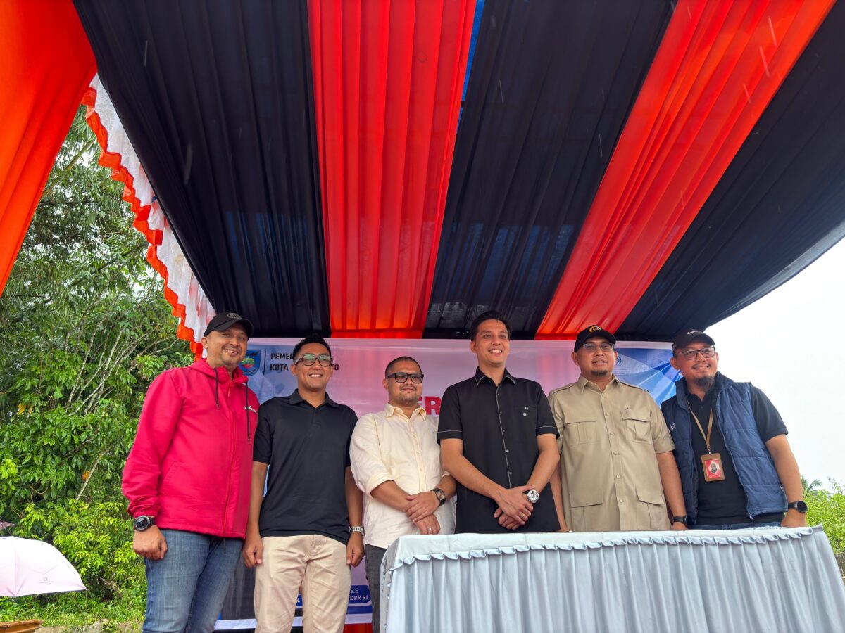 Andre Rosiade: Prabowo Bangun Jalan Lubuk Pinang-Talimato Sawahlunto Rp26,8 Miliar dengan IJD