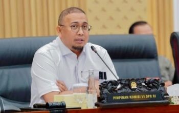 Andre Rosiade Desak KAI Perjelas Impor Kereta dan Percepat Aktivasi Jalur KA Sumbar
