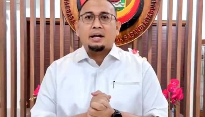 Andre Rosiade: Tiket Semen Padang FC vs PSPS Riau Gratis, Mari Merahkan Stadion Patriot