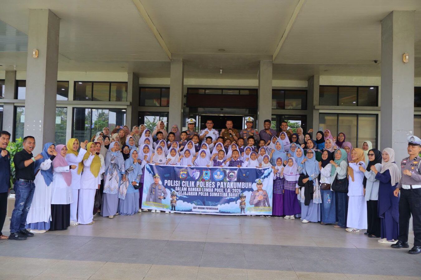 Wakil Wali Kota Payakumbuh Lepas 33 Polisi Cilik ke Lomba Polda Sumbar 2026