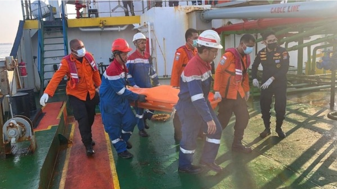 Kapal Virgo Terbalik di Laut Jawa, 113 Korban Dievakuasi, 6 Meninggal Dunia