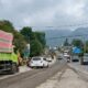 Jalur Lingkar Kayu Aro Ditutup Pascabanjir Bandang, Arus Padang-Solok Dialihkan