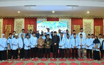 Fadly Amran Dorong BKPRMI Perkuat Smart Surau, 60 Ribu Pelajar Padang Aktif Salat Subuh