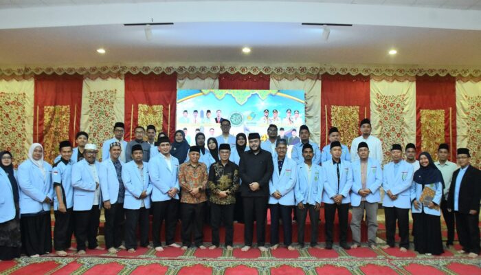 Fadly Amran Dorong BKPRMI Perkuat Smart Surau, 60 Ribu Pelajar Padang Aktif Salat Subuh