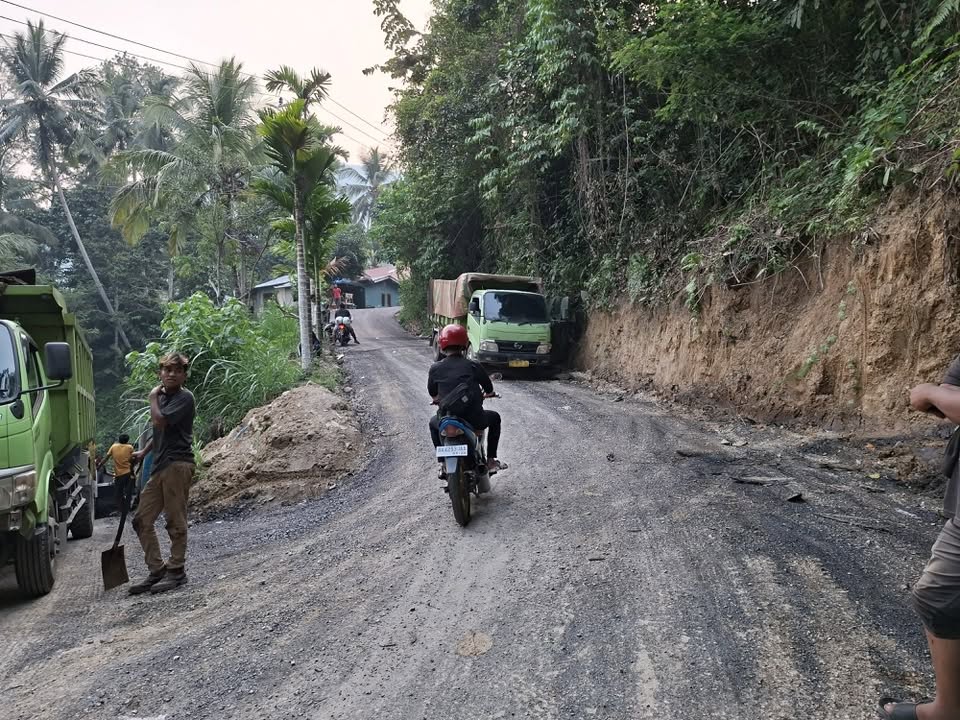 Jalan Rusak Dibangun, Warga Sawahlunto Sambut Gembira: Infrastruktur Terus Dikebut