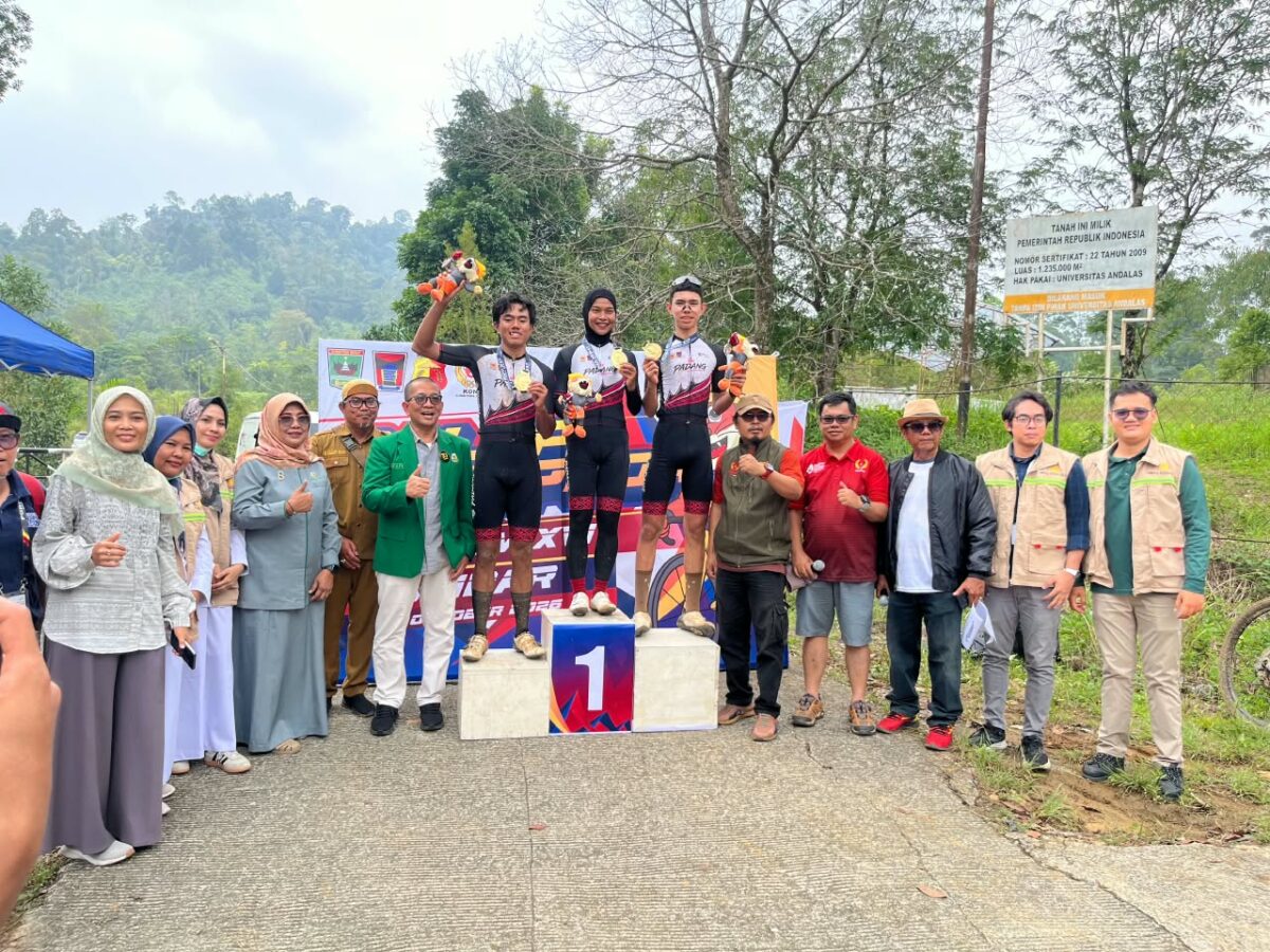 Padang Kembali Berjaya, Emas Cross Country Relay Porprov XVI Diraih dalam 15 Menit 14 Detik