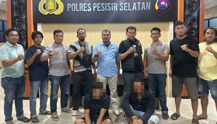 Dua Pengedar Ganja Ditangkap di Bayang Pesisir Selatan, Polisi Amankan 17,48 Gram