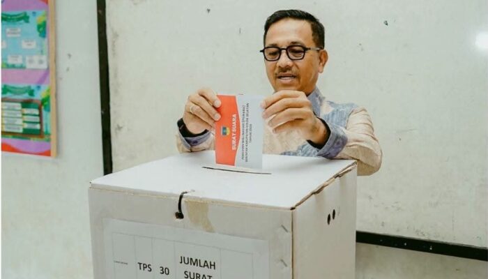 Pilwana Solsel 2026: Usai Nyoblos, Bupati-Wabup Pantau Langsung Sejumlah TPS