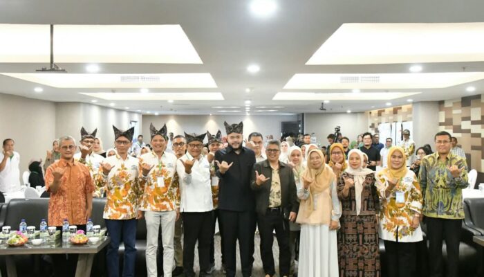 Rakerda Gapopin Sumbar 2026 di Padang, 100 Pelajar Dapat Kacamata Gratis