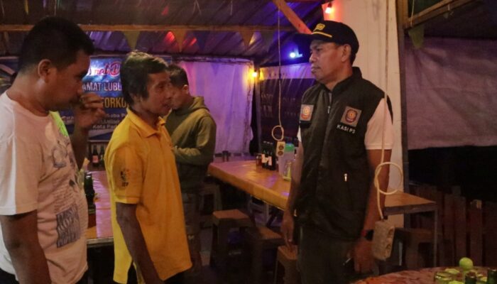 Satpol PP Padang Tertibkan Warung Karaoke Bising, Pemilik yang Membandel Dipanggil PPNS