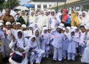 Belajar Haji Sejak Dini, Ratusan Anak TK Padang Praktik Tawaf, Sa’i dan Wukuf